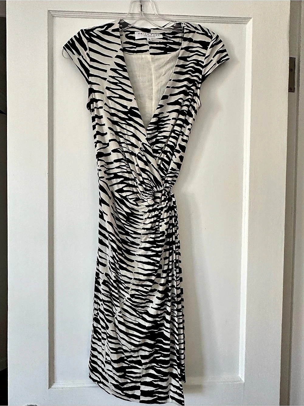 Trina Turk Zebra Print Midi Dress Size 4 Like New
